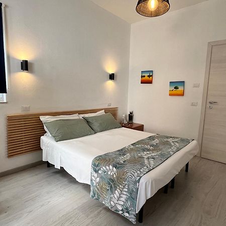 Dmc - Alloggio Turistico Hotel Anzio Ngoại thất bức ảnh